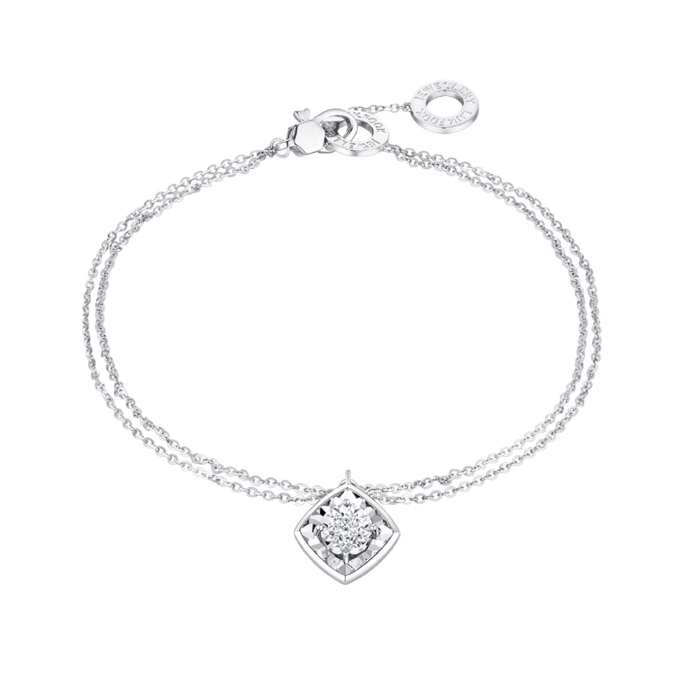 六福珠寶18K金手鏈 - "指耀芳華"18K金(白色)鑽石手鏈(放閃車花工藝)