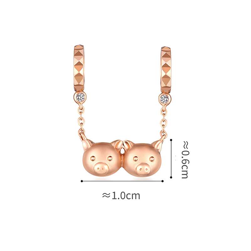 六福珠寶18K金串飾 - "豬豬寶寶"18K玫瑰金鑽石串飾