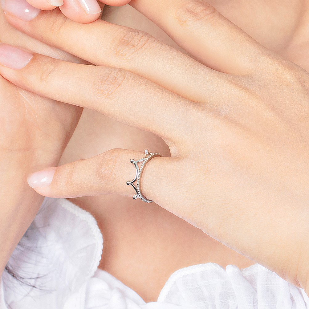 六福珠宝铂金戒指 - 【LISTING CLOSED】"闪耀．皇冠"950铂金戒指