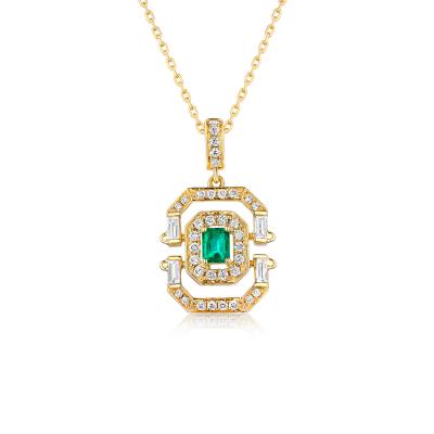 六福珠寶Glittering Treasure | 凝彩美寶18K金頸鏈 - "凝彩美寶"18K金(黃色)祖母綠鑽石頸鏈