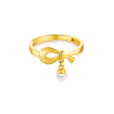 六福珠寶黃金戒指 - "珍愛一生"千足金珍珠戒指