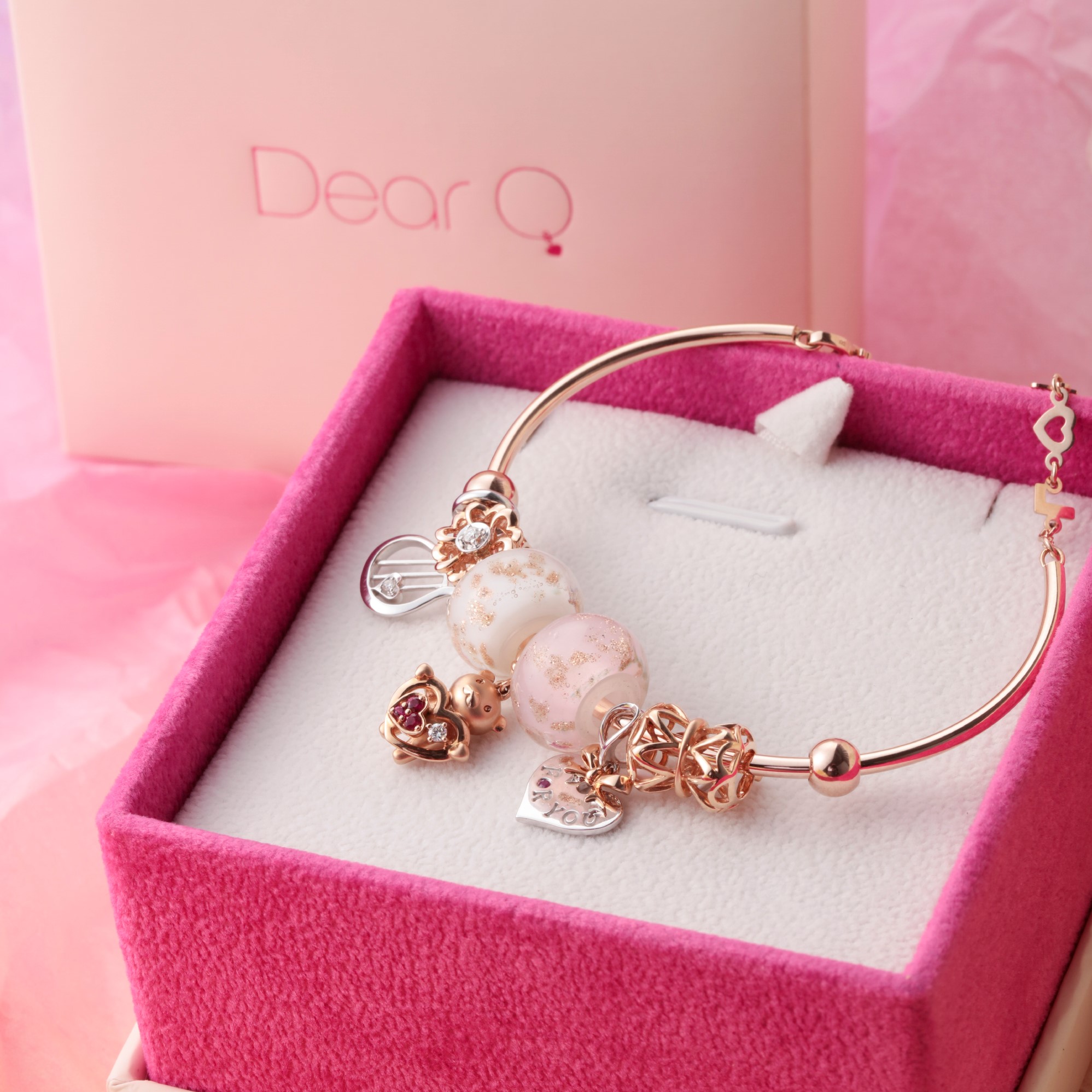 六福珠寶18K金串飾 - "蝶結"18K金鑽石串飾-多色選擇