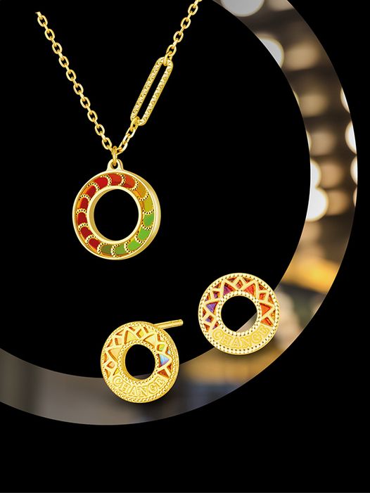 六福珠寶黃金頸鏈 - "耀出彩虹"圓環造型990黃金頸鏈(炫彩工藝)