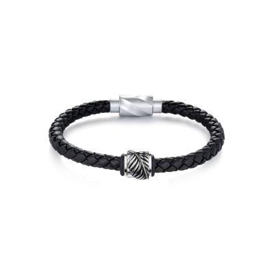 六福珠寶鉑金串飾 - "天使羽毛"950鉑金串飾(男裝)