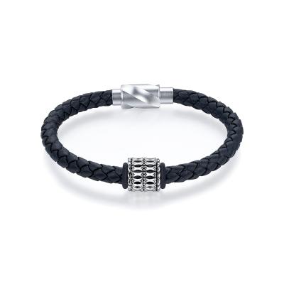 六福珠寶鉑金串飾 - "鐵骨"950鉑金串飾(男裝)