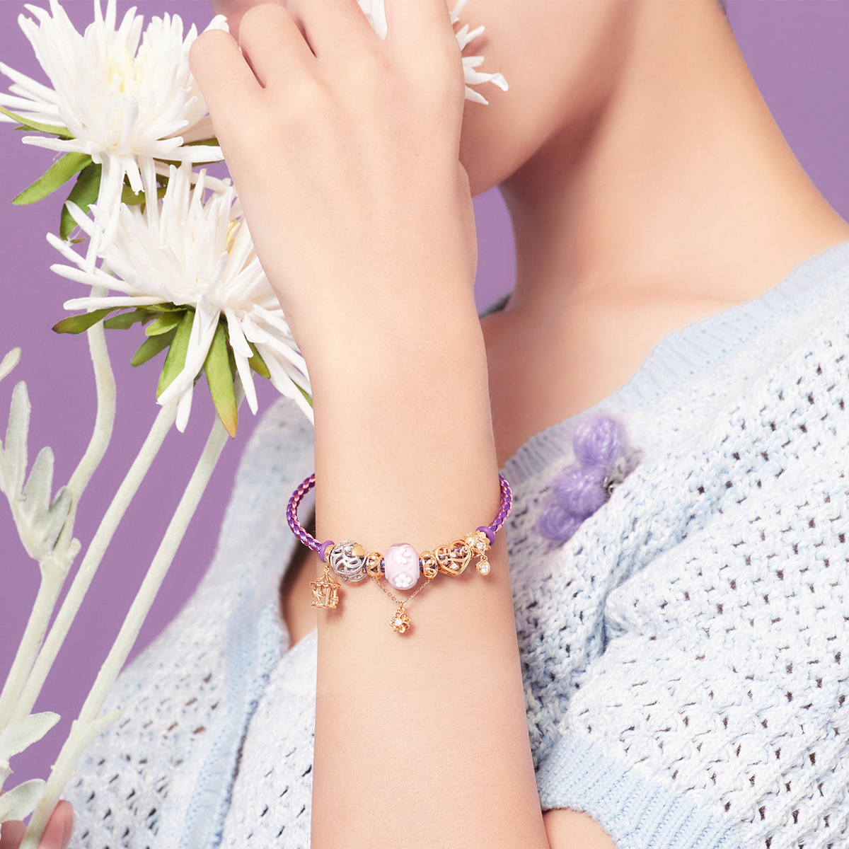 六福珠宝18K金串饰 - 【LISTING CLOSED】"爱心镂空金球"18K金(分色)钻石串饰