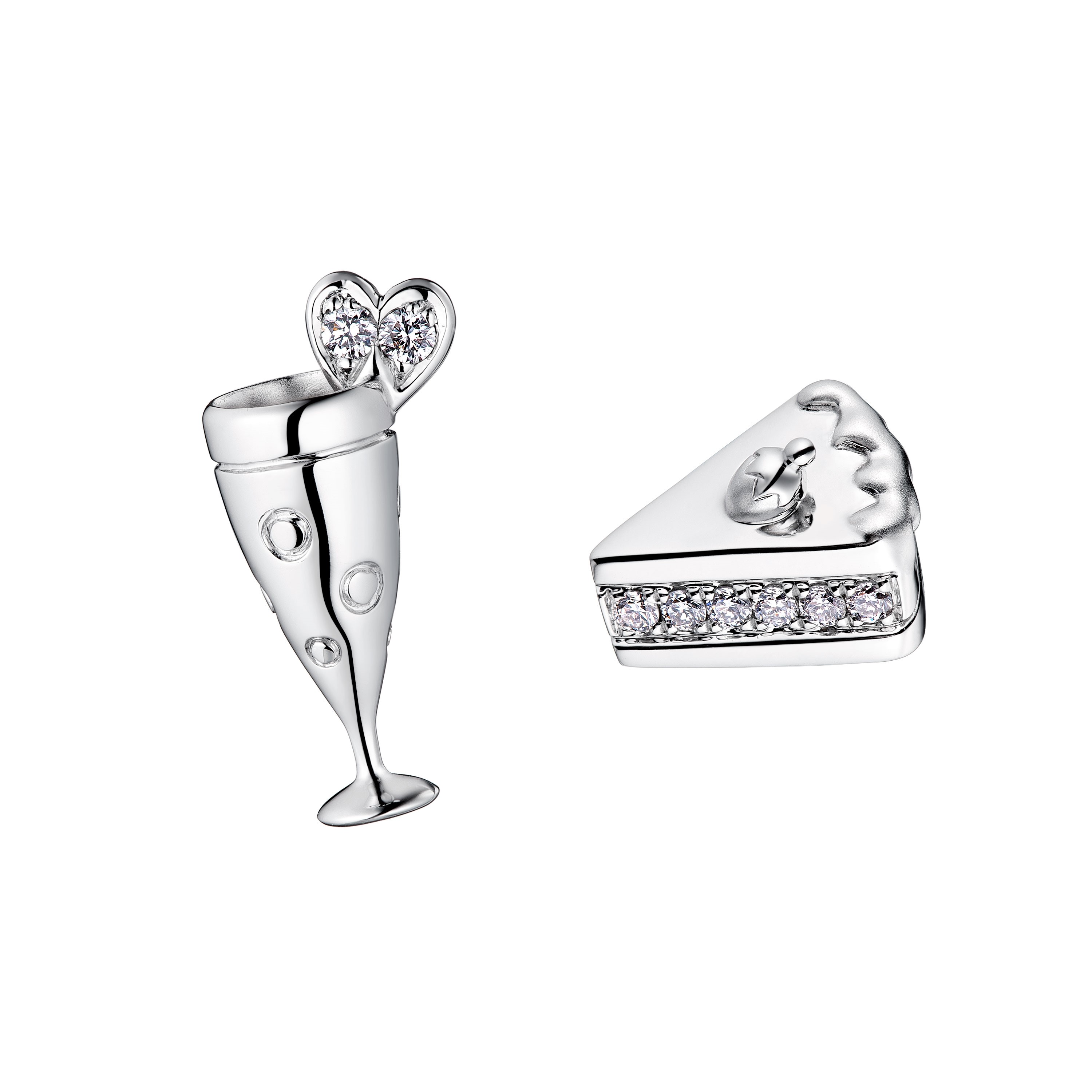 六福珠寶18K金耳環 - 【LISTING CLOSED】"悠閒時光"18K金(白色)鑽石耳環