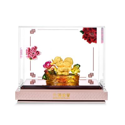 六福珠寶黃金擺件 - “花好喜事”999足金擺件