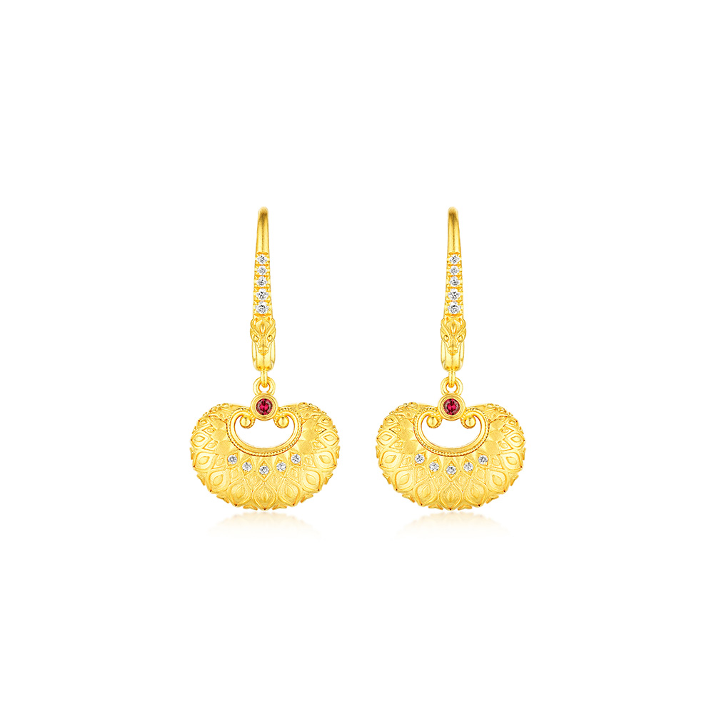 六福珠寶黃金耳環 - “如心「鎖」願”999.9黃金紅寶石鑽石耳環