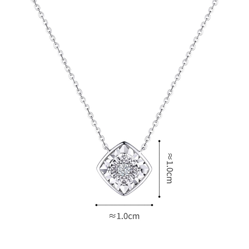 六福珠寶18K金頸鏈 - "「菱」瓏"18K金(白色)鑽石頸鏈(放閃車花工藝)