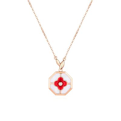 六福珠寶18K金頸鏈 - 18K玫瑰金鑽石襯貝母紅花圖案頸鏈