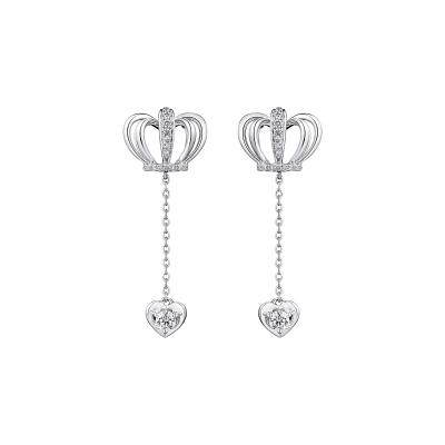六福珠寶18K金耳環 - "優雅皇冠"18K金(白色)鑽石耳環