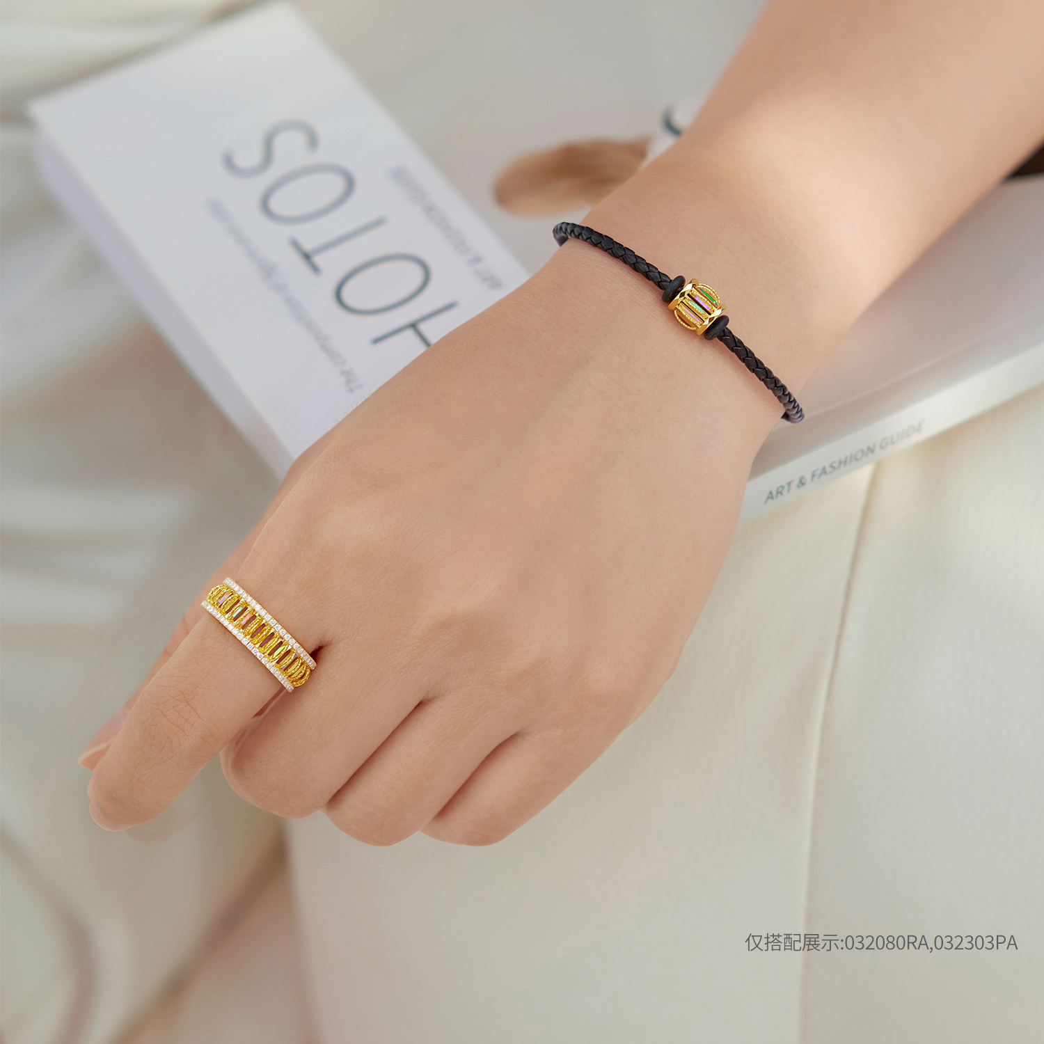 六福珠寶黃金串飾 - "冰‧鑽光圈"999足金串飾連手繩(女款)