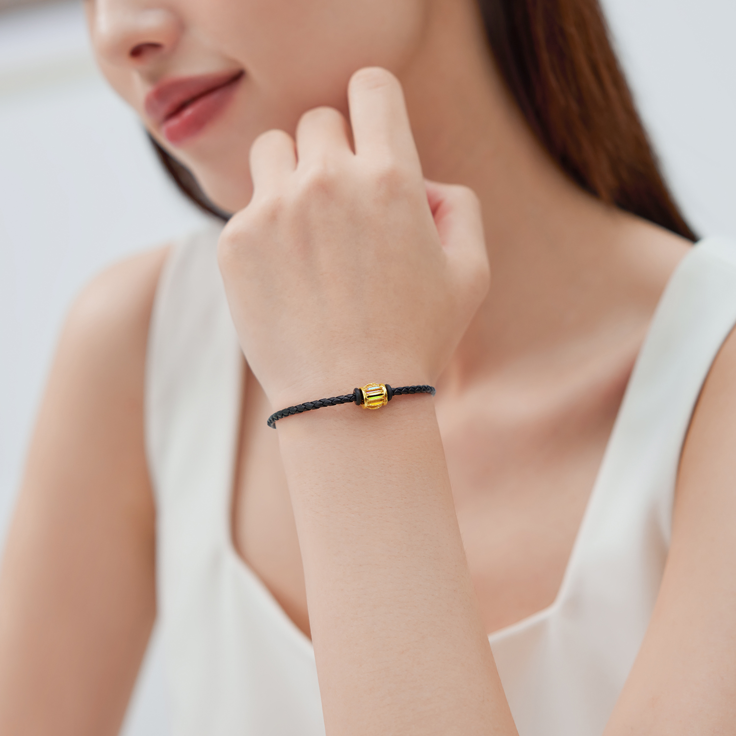 六福珠寶黃金串飾 - "冰‧鑽光圈"999足金串飾連手繩(女款)