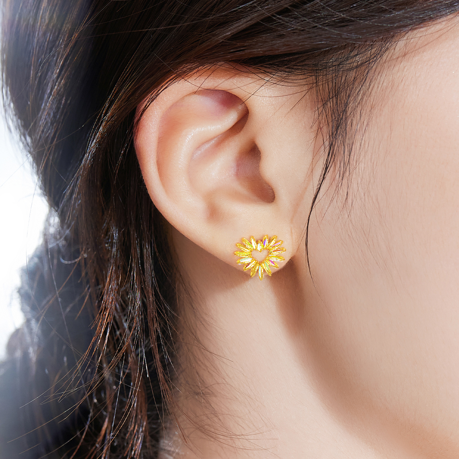 六福珠寶黃金耳環 - "冰·鑽愛心"999足金耳環