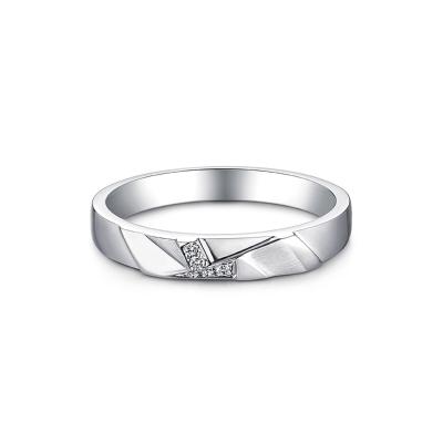 六福珠寶18K金對戒 - "恆愛"18K金(白色)鑽石情侶對戒(女戒)