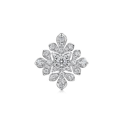 六福珠寶18K金吊墜 - "繁花傾綻"18K金(白色)鑽石吊墜