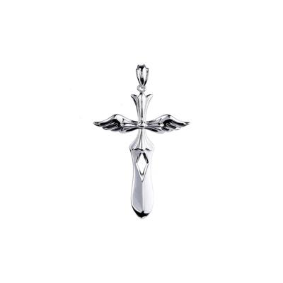 六福珠寶鉑金吊墜 - "羽翼十字架"950鉑金吊墜