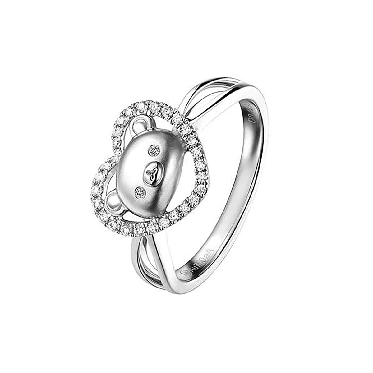 六福珠宝18K金戒指 - "轻松小熊™"18K金(白色)钻石戒指