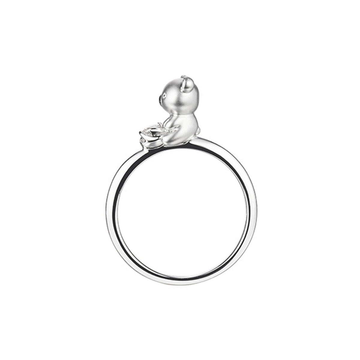 六福珠寶18K金戒指 - "輕鬆小熊™"18K金(白色)鑽石戒指