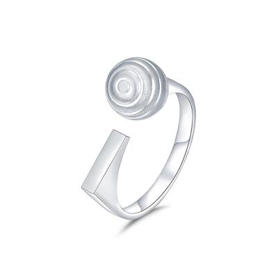 六福珠寶鉑金戒指 - "拉絲螺紋珠"950鉑金戒指