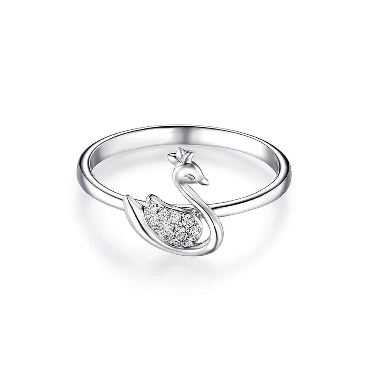 六福珠寶18K金戒指 - "天鵝小公主"18K金(白色)鑽石戒指