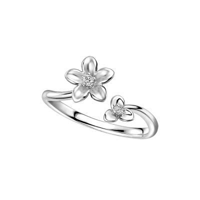 六福珠寶undefined - "小百合"18K金(白色)鑽石戒指