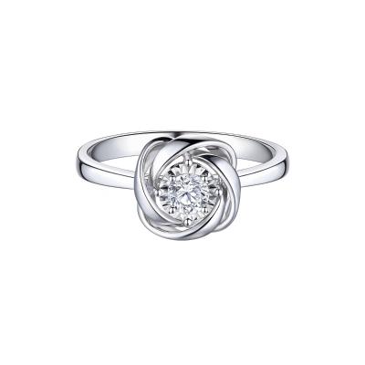 六福珠寶18K金戒指 - "絲帶環繞"18K金鑽石戒指–多色選擇