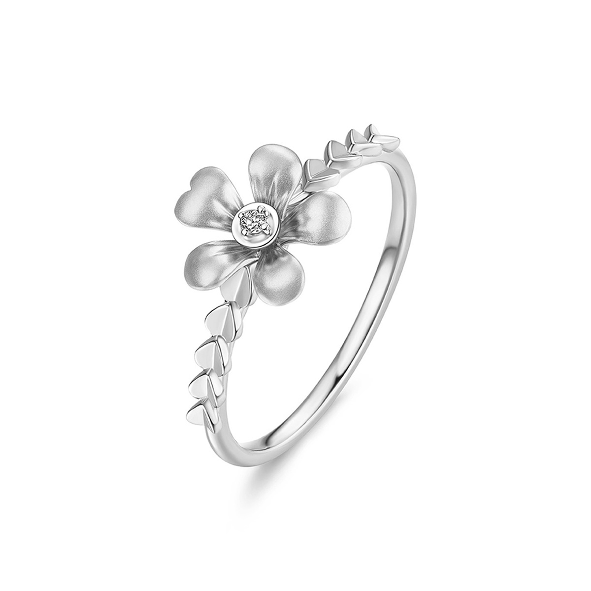 六福珠寶18K金戒指 - "春日繁花"18K金鑽石戒指–多色選擇