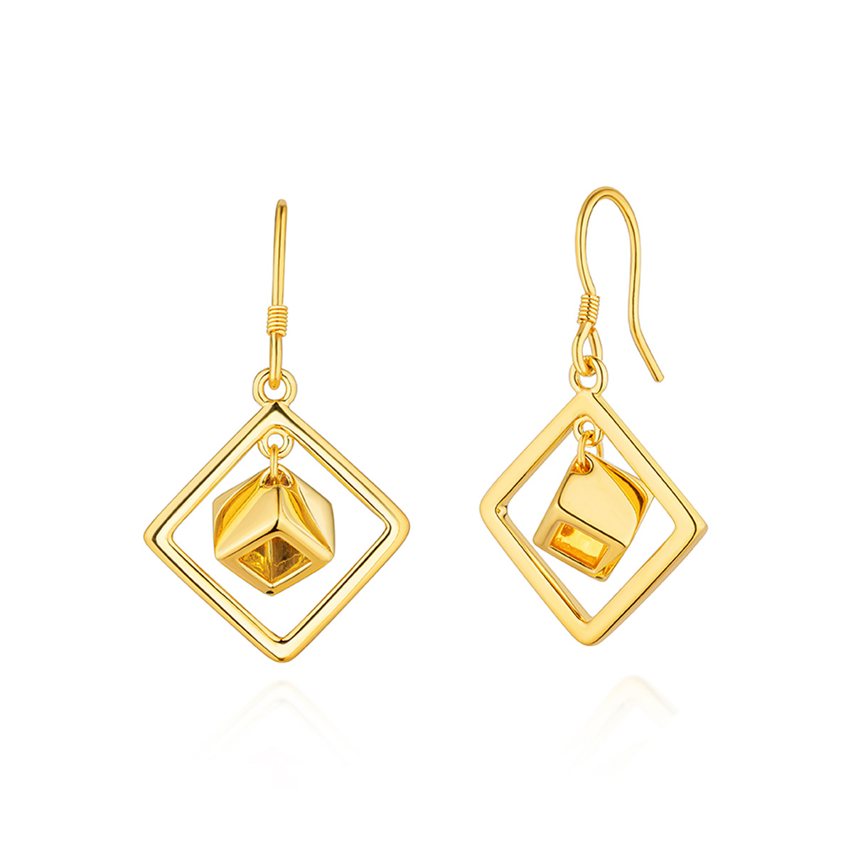 六福珠寶黃金耳環 - "小方糖"999足金耳環