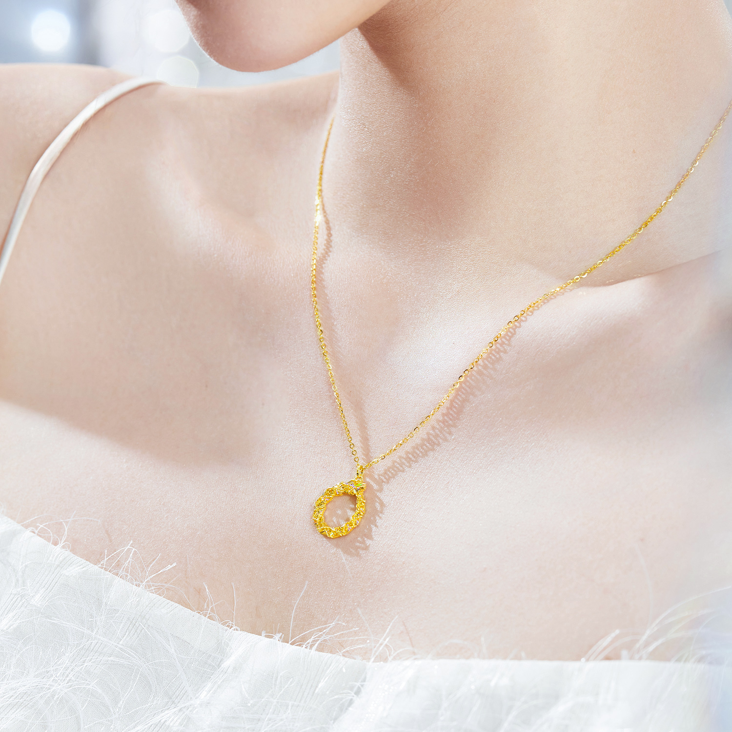 六福珠寶黃金頸鏈 - 【LISTING CLOSED】“冰‧鑽靈蛇”999足金頸鏈