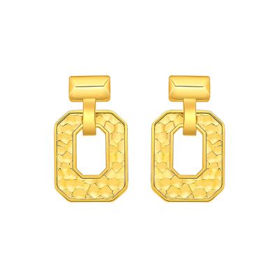 六福珠寶黃金耳環 - "幽香小瓶"990黃金耳環