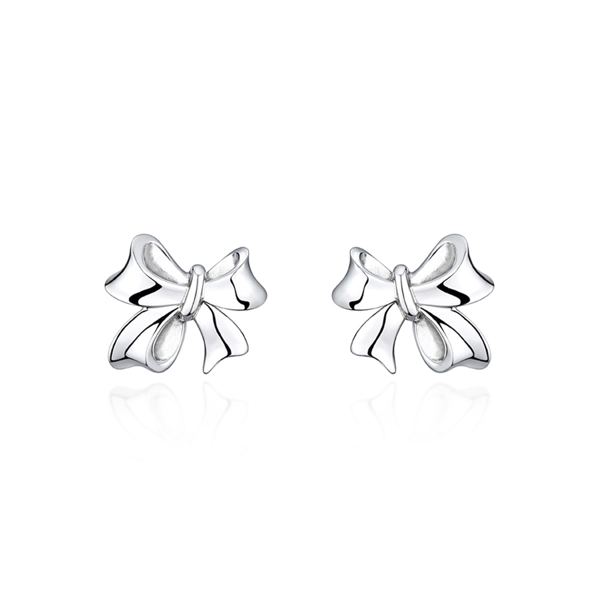 六福珠寶鉑金耳環 - "結•愛"950鉑金耳環