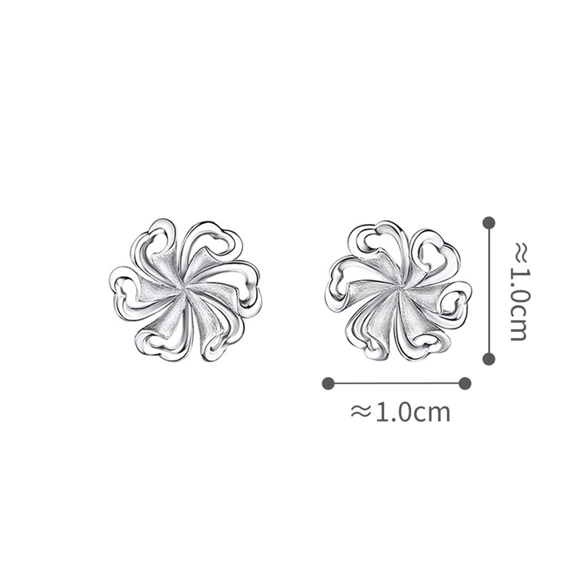 六福珠寶鉑金耳環 - "心悅如花"950鉑金耳環