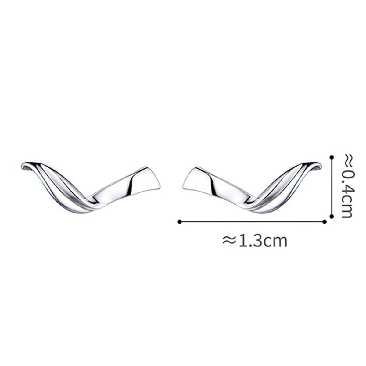 六福珠寶鉑金耳環 - "自由之翼"950鉑金耳環