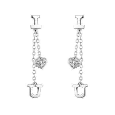 六福珠寶18K金耳環 - "愛情符號"18K金鑽石耳環-多色選擇