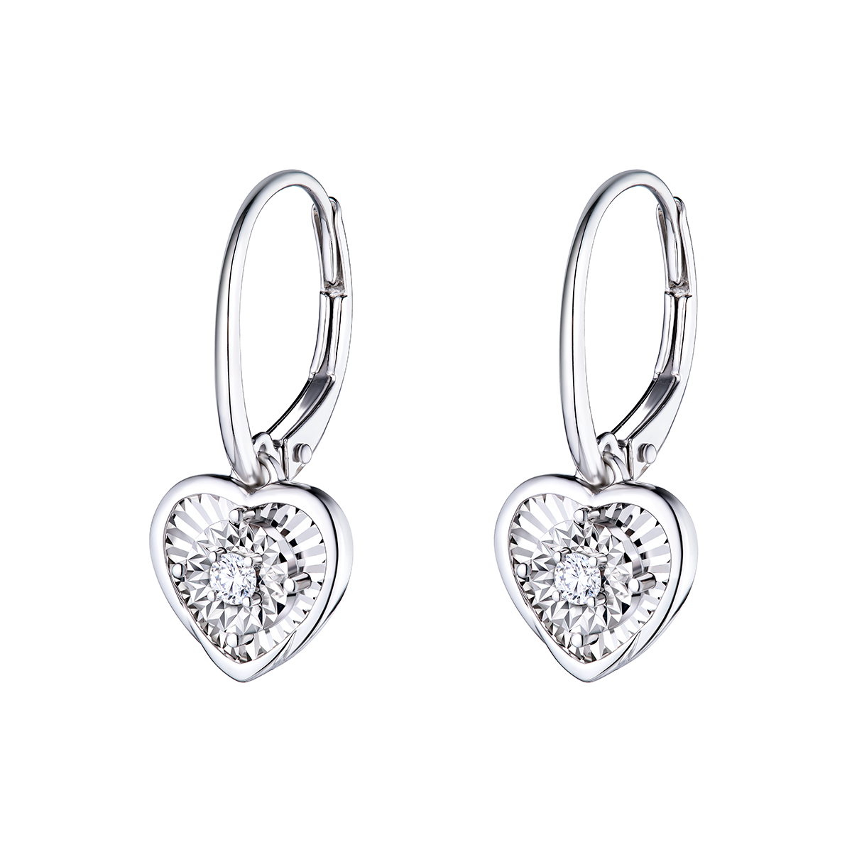 六福珠寶18K金耳環 - "心愛"18K金(白色)鑽石耳環(放閃車花工藝)
