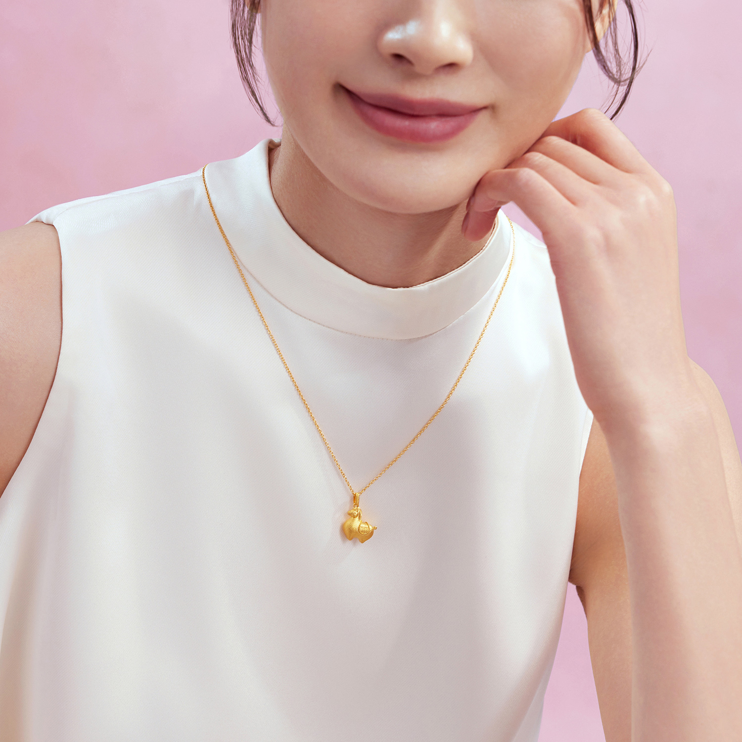 六福珠寶黃金頸鏈 - "墩墩馬"999.9黃金頸鏈(素金版)