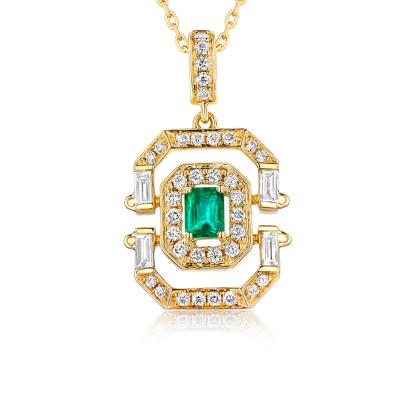 六福珠寶18K金頸鏈 - "凝彩美寶"18K金(黃色)祖母綠鑽石頸鏈