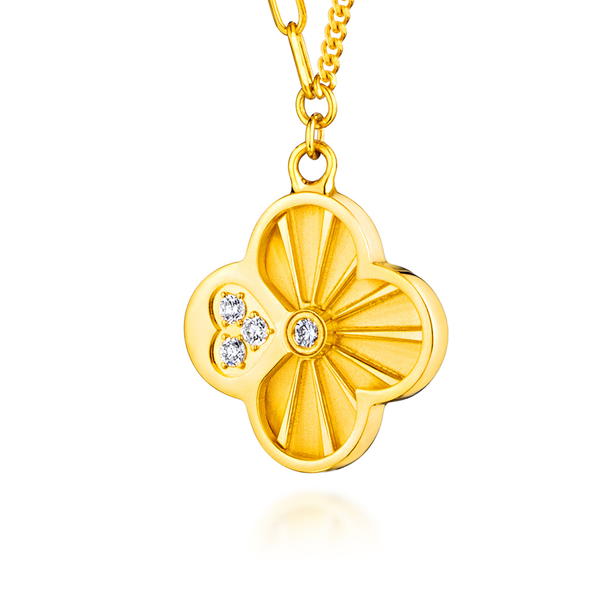 六福珠寶黃金頸鏈 - "幸運之光"雙層幸運草造型990黃金鑽石頸鏈