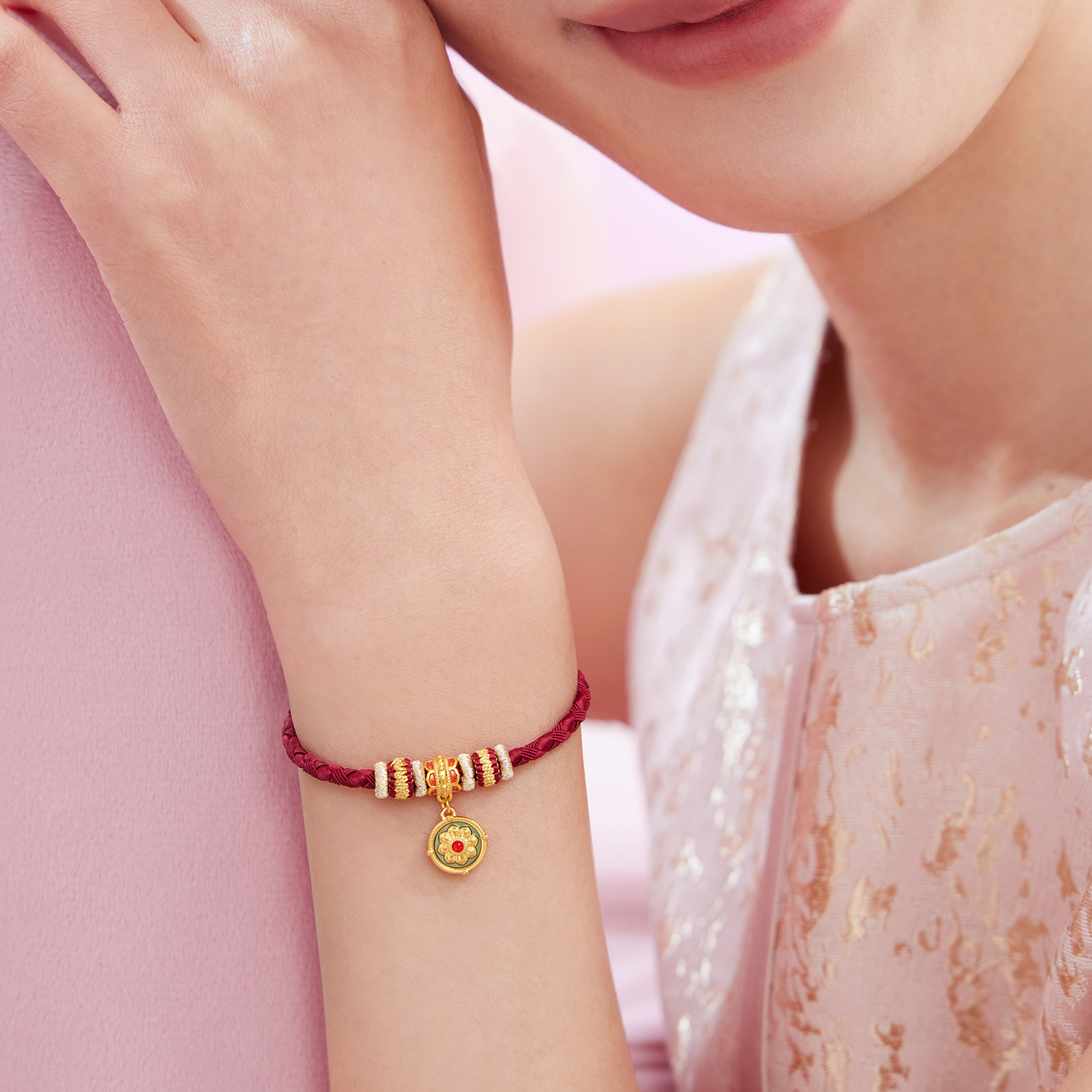 六福珠寶黃金串飾 - “富貴圓滿”999足金串飾連手繩