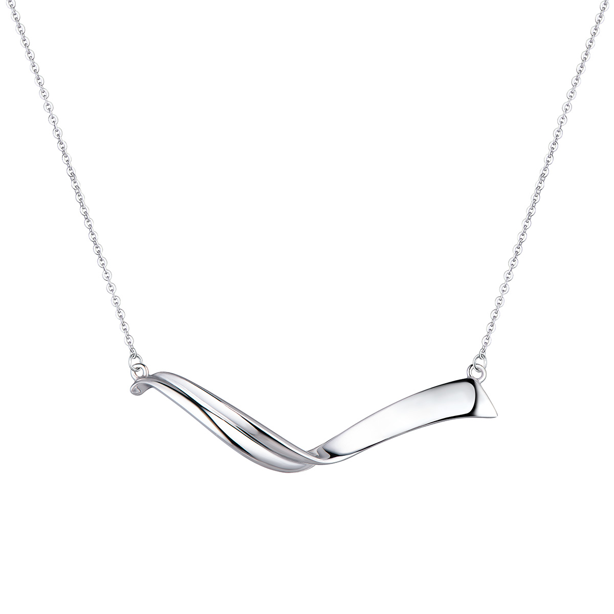 六福珠寶鉑金頸鏈 - "自由之翼"950鉑金頸鏈