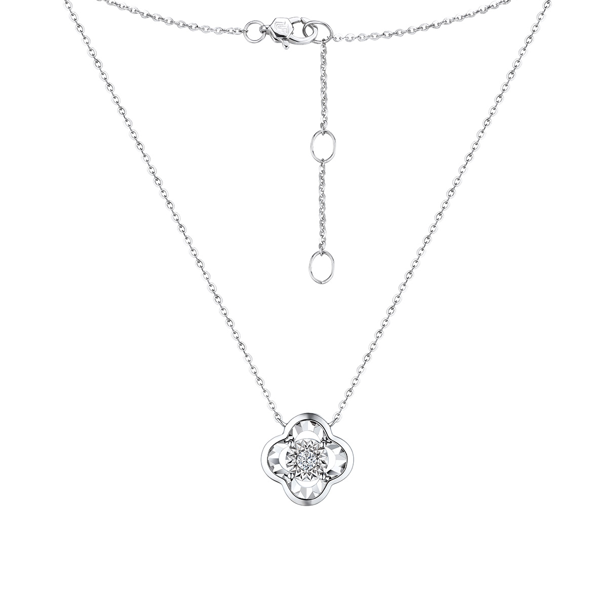 六福珠寶18K金頸鏈 - "映花"18K金(白色)鑽石頸鏈(放閃車花工藝)