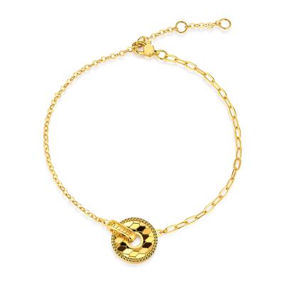 六福珠寶黃金手鏈 - “鱗光閃閃”蛇紋平安扣造型999足金手鏈
