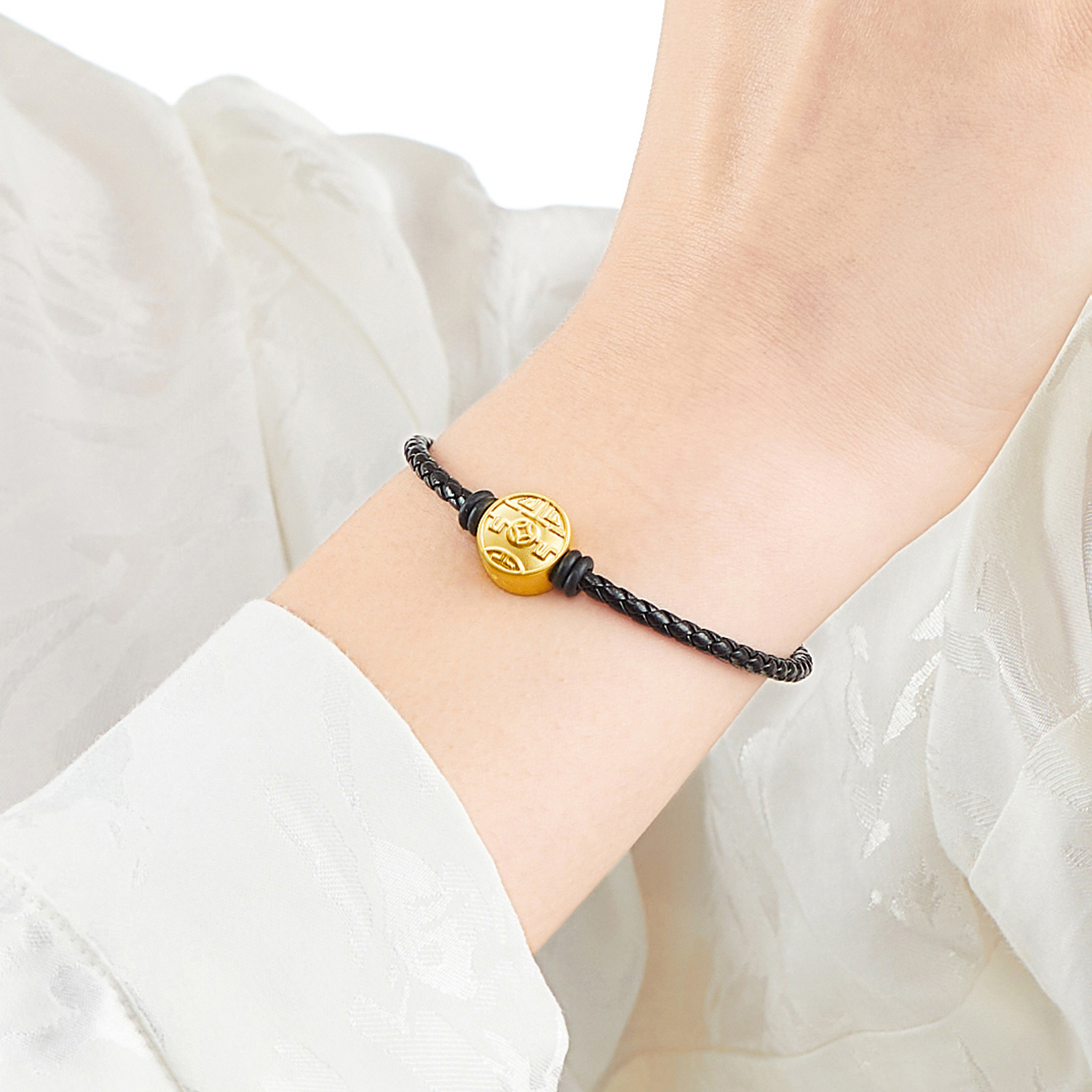 六福珠寶黃金串飾 - "和氣生財"999足金串飾