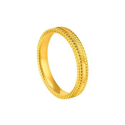 六福珠寶黃金戒指 - “星芒碎金”999.9黃金戒指