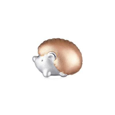 六福珠宝18K金耳环 - "小刺猬"18K金(分色)耳环(单只)